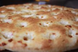 Focaccia con la crescenza